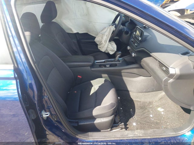 2021 Nissan Altima S Fwd მანქანა იყიდება აუქციონზე, vin: 1N4BL4BV4MN415854, აუქციონის ნომერი: 44696836