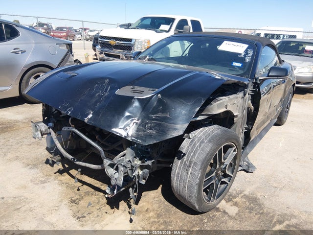 Продаж на аукціоні авто 2020 Ford Mustang Ecoboost Premium, vin: 1FATP8UH1L5119874, номер лоту: 44696854