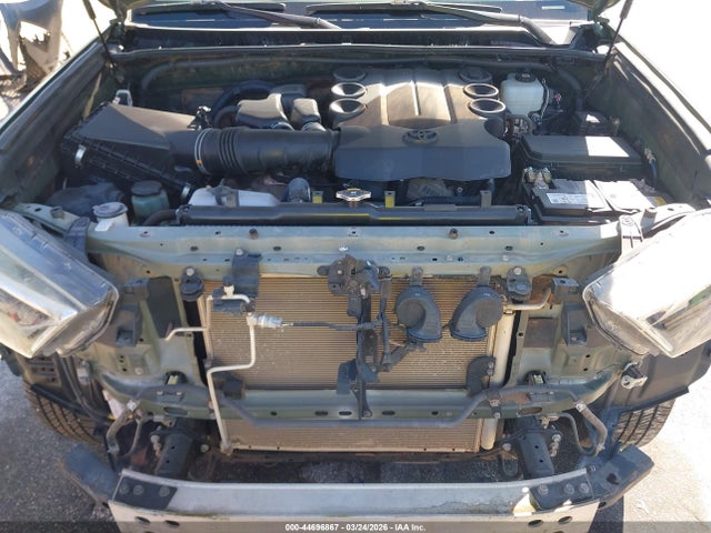 2021 TOYOTA 4RUNNER JTEBU5JR0M5922327 Photo 9