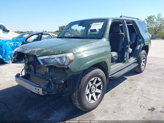 2021 TOYOTA 4RUNNER JTEBU5JR0M5922327 Photo 1