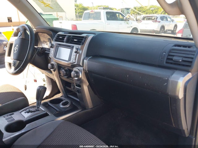 2021 TOYOTA 4RUNNER JTEBU5JR0M5922327 Photo 4