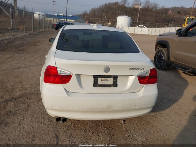 Aukcja sprzedaży 2006 Bmw 325xi, vin: WBAVD13566KV13187, numer aukcji: 44696881