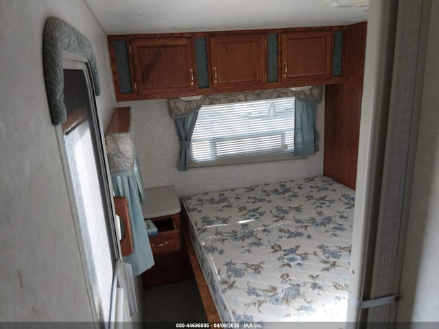 Aukcja sprzedaży 1999 Fleetwood Prowler, vin: 1EC1P3326X1478260, numer aukcji: 44696895