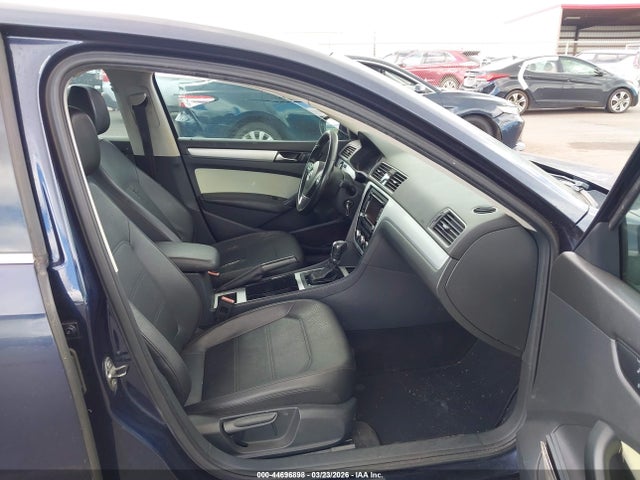 Продажа на аукционе авто 2012 Volkswagen Passat 2.5l Se, vin: 1VWBP7A36CC092396, номер лота: 44696898