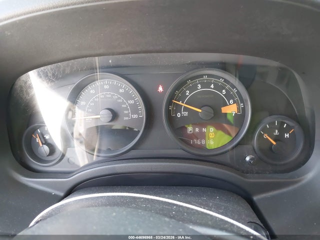 1C4NJCBA7FD209733 Jeep Compass Altitude Edition