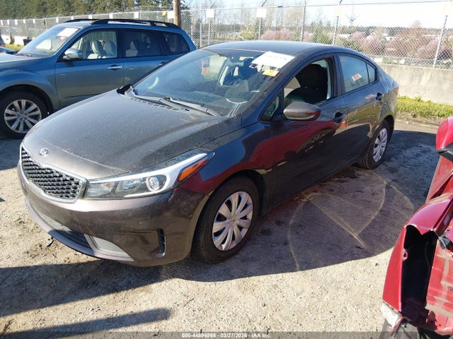 KIA FORTE LX 2017 3KPFK4A75HE109287 Image 2