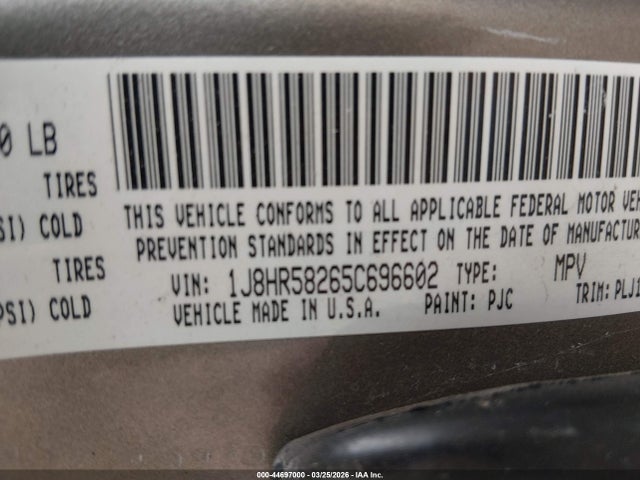 2005 JEEP GRAND CHEROKEE 1J8HR58265C696602 Photo 8
