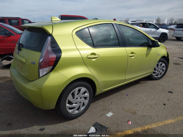 2015 Toyota Prius C Two მანქანა იყიდება აუქციონზე, vin: JTDKDTB31F1112282, აუქციონის ნომერი: 44697004