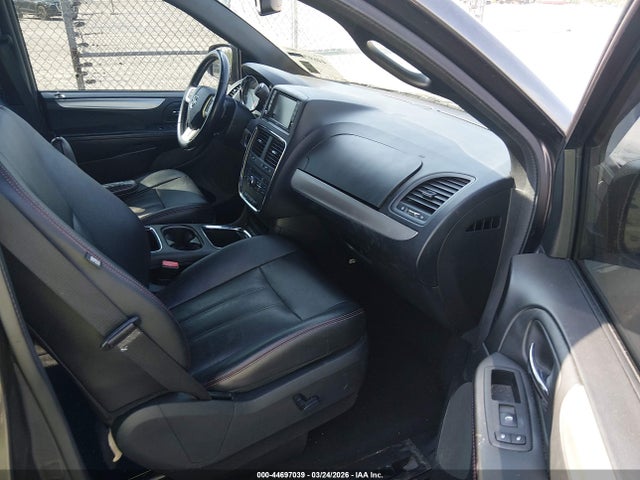 2C4RDGEG2HR618920 Dodge Grand Caravan Gt