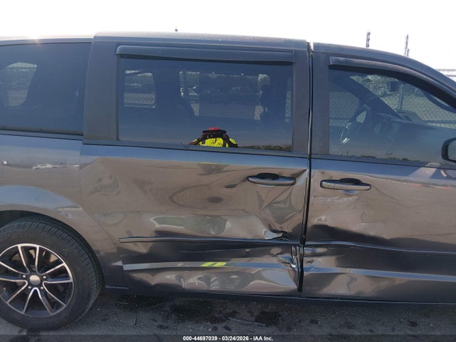 2C4RDGEG2HR618920 Dodge Grand Caravan Gt