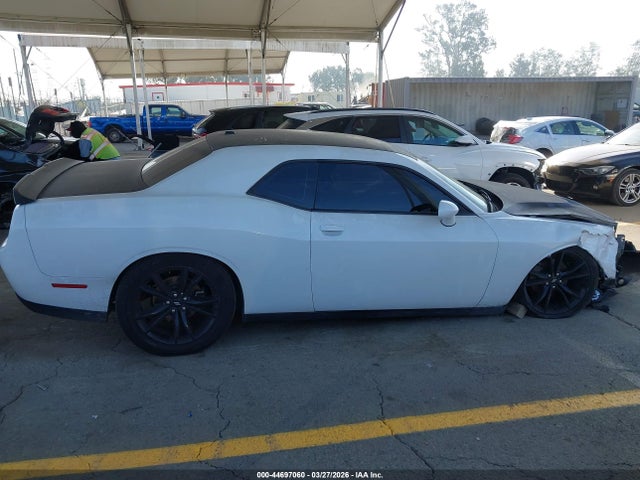 Dodge Challenger Sxt 2017 2C3CDZAG7HH584782 Image 13