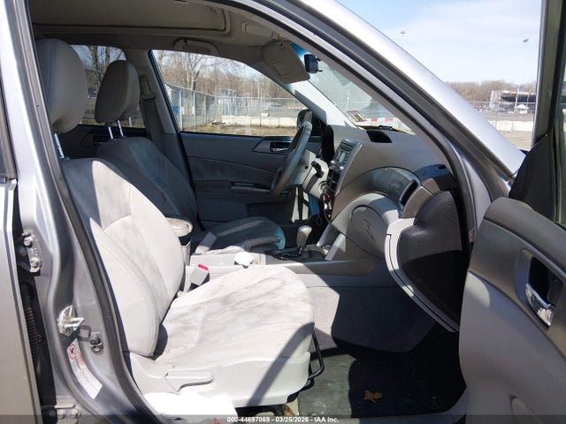 44697069 :رقم المزاد ، JF2SH63609H735355 vin ، 2009 Subaru Forester 2.5x مزاد بيع