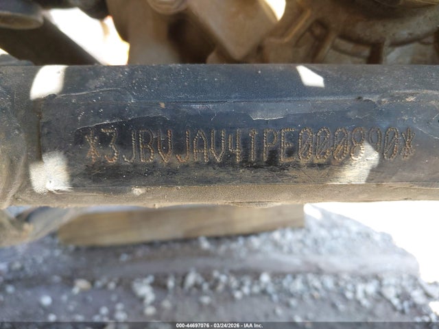 2023 CAN-AM MAVERICK X3 3JBVJAV41PE000890 Photo 9