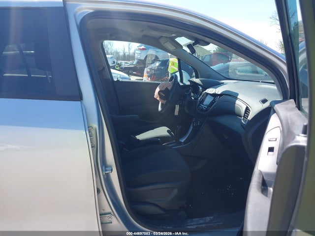 Продаж на аукціоні авто 2020 Chevrolet Trax Fwd Ls, vin: 3GNCJKSB3LL335501, номер лоту: 44697083