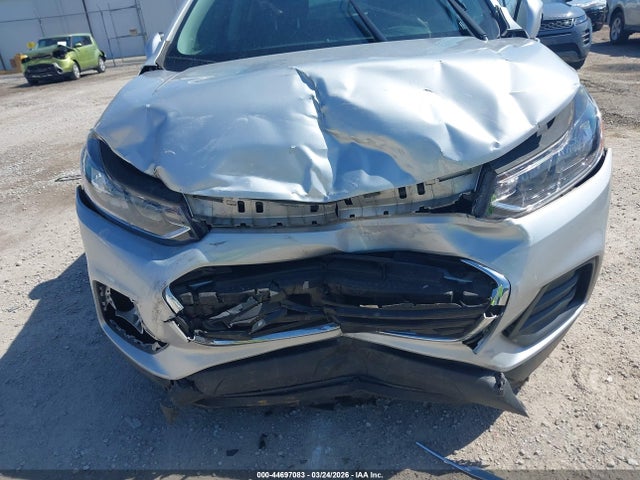 Продаж на аукціоні авто 2020 Chevrolet Trax Fwd Ls, vin: 3GNCJKSB3LL335501, номер лоту: 44697083