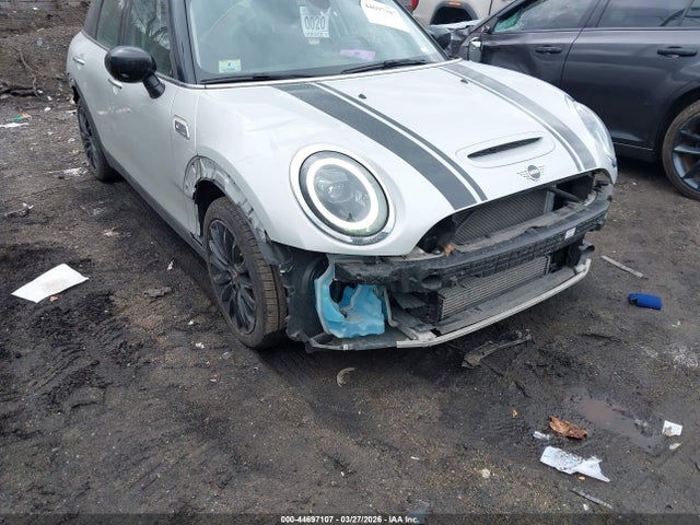 Mini Clubman Cooper S 2022 WMWLV7C07N2R91192 Image 22