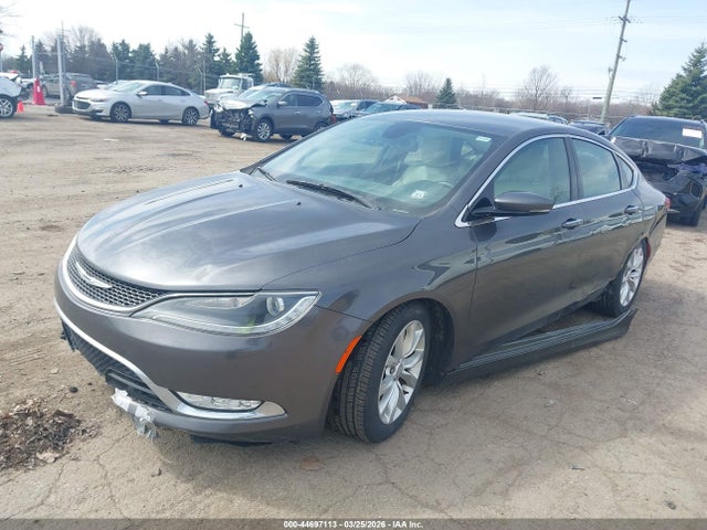 44697113 :رقم المزاد ، 1C3CCCCG5FN618834 vin ، 2015 Chrysler 200 C مزاد بيع
