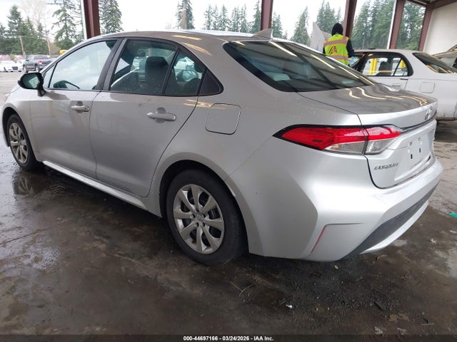 Toyota COROLLA LE 2022 5YFEPMAE3NP336547 Image 3