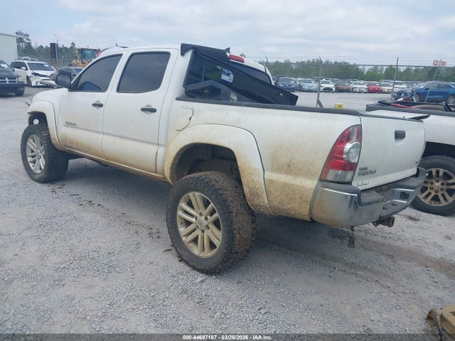 Toyota Tacoma Base V6 2014 3TMLU4EN1EM147333 Image 3