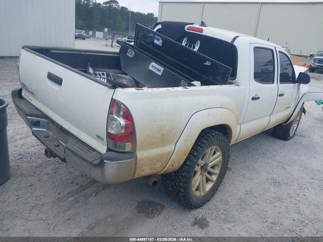 Toyota Tacoma Base V6 2014 3TMLU4EN1EM147333 Image 4