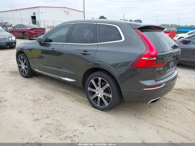 2021 VOLVO XC60 YV4102DL1M1734566 Photo 2