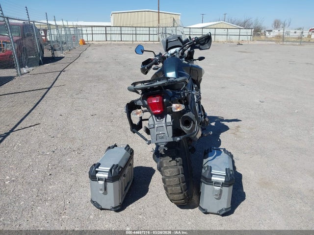 SMTF45XB4JJ867420 Triumph Motorcycle Explorer Xca