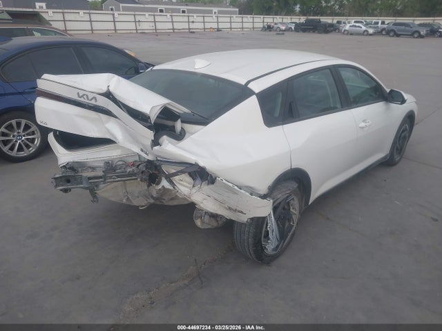 Продажа на аукционе авто 2025 Kia K4 Ex, vin: 3KPFU4DE6SE009081, номер лота: 44697234