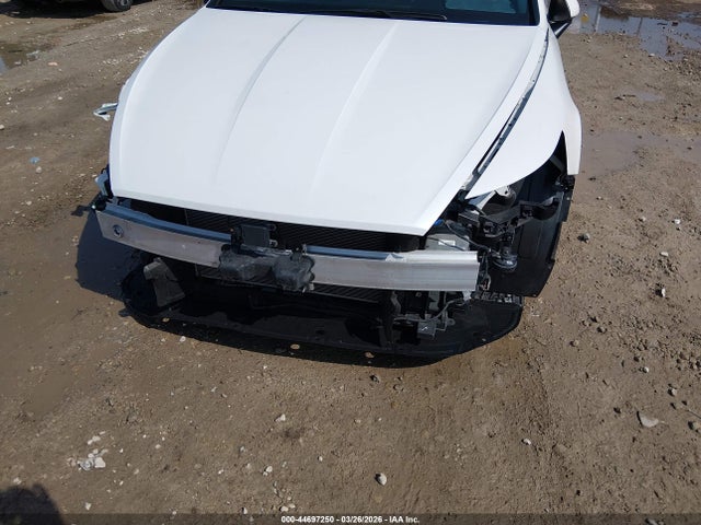 Auction sale of the 2022 Hyundai Sonata Se, vin: KMHL24JA5NA224643, lot number: 44697250