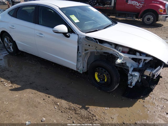 Auction sale of the 2022 Hyundai Sonata Se, vin: KMHL24JA5NA224643, lot number: 44697250