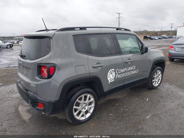 2022 Jeep Renegade Latitude 4x4 მანქანა იყიდება აუქციონზე, vin: ZACNJDB1XNPN83319, აუქციონის ნომერი: 44697273