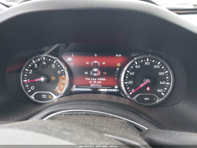 2022 Jeep Renegade Latitude 4x4 მანქანა იყიდება აუქციონზე, vin: ZACNJDB1XNPN83319, აუქციონის ნომერი: 44697273