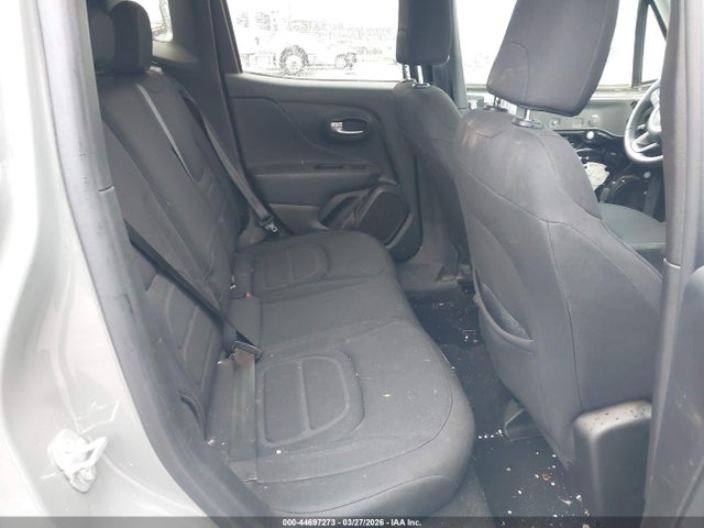 2022 Jeep Renegade Latitude 4x4 მანქანა იყიდება აუქციონზე, vin: ZACNJDB1XNPN83319, აუქციონის ნომერი: 44697273
