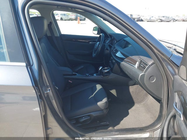 Aukcja sprzedaży 2015 Bmw X1 Xdrive28i, vin: WBAVL1C57FVY24807, numer aukcji: 44697283