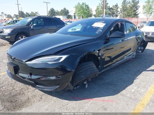 44697288 :رقم المزاد ، 5YJSA1E61NF465047 vin ، 2022 Tesla Model S Plaid مزاد بيع