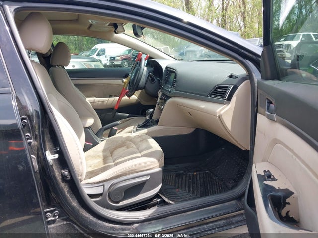 Aukcja sprzedaży 2018 Hyundai Elantra Value Edition, vin: 5NPD84LF5JH342825, numer aukcji: 44697294
