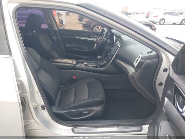 2018 Nissan Maxima 3.5 S მანქანა იყიდება აუქციონზე, vin: 1N4AA6AP5JC401646, აუქციონის ნომერი: 44697338