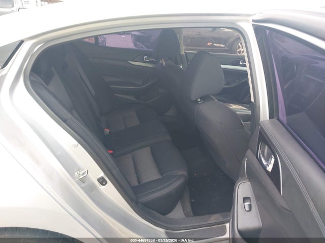 2018 Nissan Maxima 3.5 S მანქანა იყიდება აუქციონზე, vin: 1N4AA6AP5JC401646, აუქციონის ნომერი: 44697338