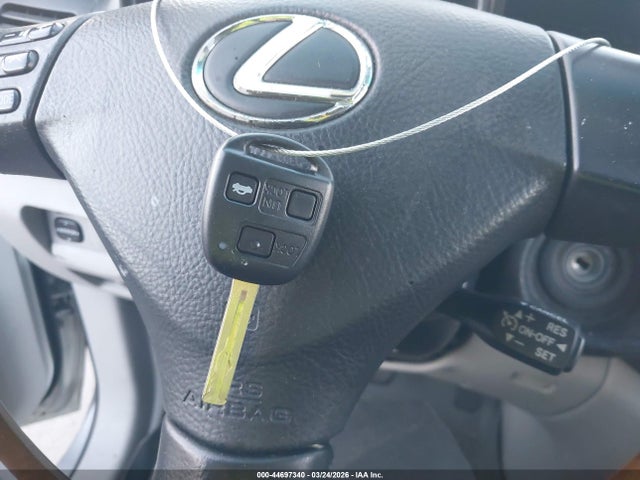 2004 Lexus Rx 330 მანქანა იყიდება აუქციონზე, vin: JTJGA31U840014035, აუქციონის ნომერი: 44697340