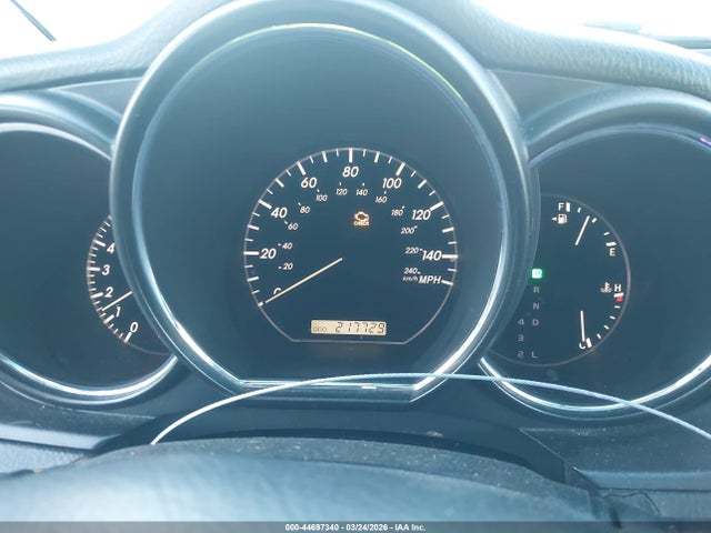 2004 Lexus Rx 330 მანქანა იყიდება აუქციონზე, vin: JTJGA31U840014035, აუქციონის ნომერი: 44697340