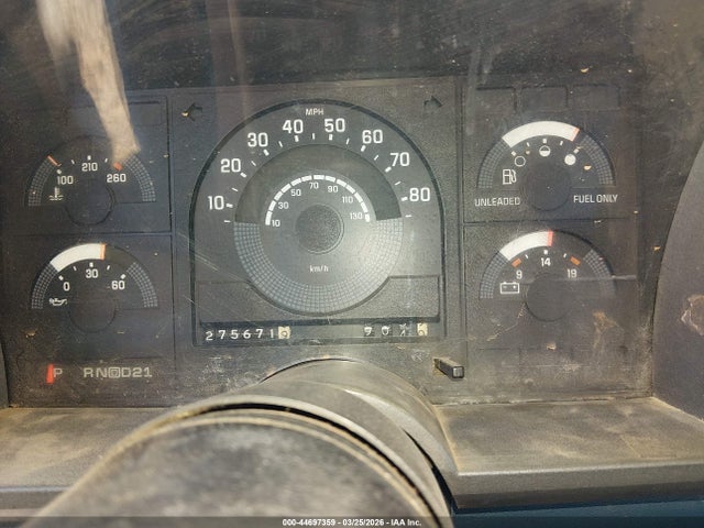 Продажа на аукционе авто 1991 Chevrolet Gmt-400 C1500, vin: 2GCEC19K0M1231109, номер лота: 44697359