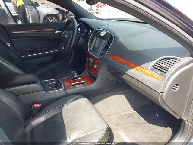 44697417 :رقم المزاد ، 2C3CCACG2CH310948 vin ، 2012 Chrysler 300 Limited مزاد بيع