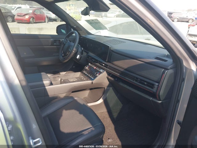 44697436 :رقم المزاد ، 5NMP54GL8SH095899 vin ، 2025 Hyundai Santa Fe Calligraphy مزاد بيع