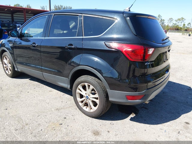 2019 FORD ESCAPE 1FMCU0GD4KUA06935 Photo 2