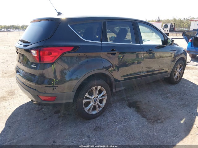 2019 FORD ESCAPE 1FMCU0GD4KUA06935 Photo 3
