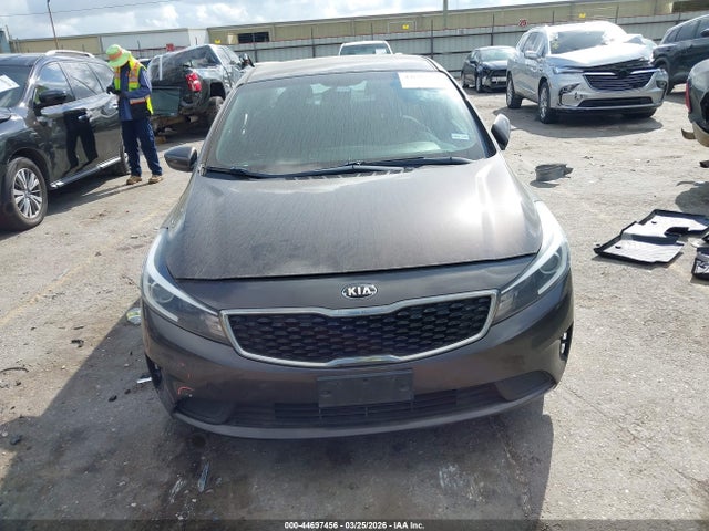 Продаж на аукціоні авто 2018 Kia Forte Lx, vin: 3KPFL4A72JE193104, номер лоту: 44697456
