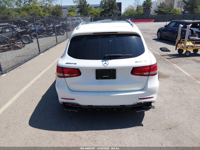 44697457 :رقم المزاد ، WDC0G6EB9HF193762 vin ، 2017 Mercedes-benz Amg Glc 43 4matic مزاد بيع