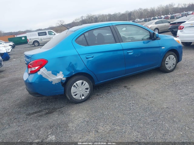 2018 MITSUBISHI MIRAGE G4 ML32F3FJ8JHF05768 Photo 3