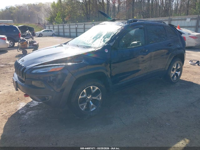 44697471 :رقم المزاد ، 1C4PJMBS0FW780508 vin ، 2015 Jeep Cherokee Trailhawk مزاد بيع