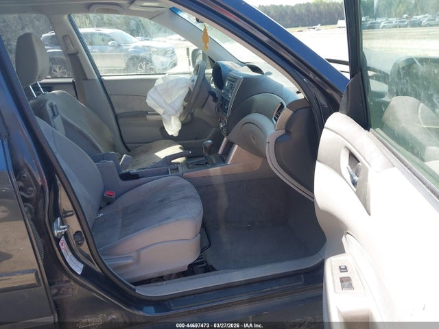 2010 Subaru Forester 2.5x Premium მანქანა იყიდება აუქციონზე, vin: JF2SH6CC7AH725903, აუქციონის ნომერი: 44697473