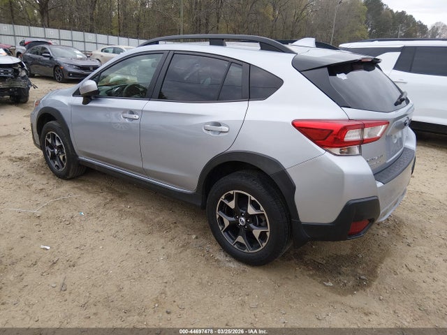 2018 SUBARU CROSSTREK JF2GTABC3JH237072 Photo 2